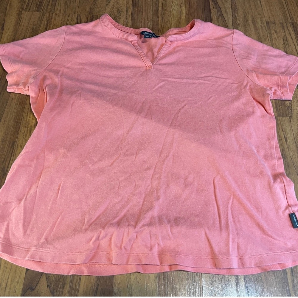 Eddie Bauer T Shirt Womens Large Coral Pima Cotton Short Sleeve Split V Neck